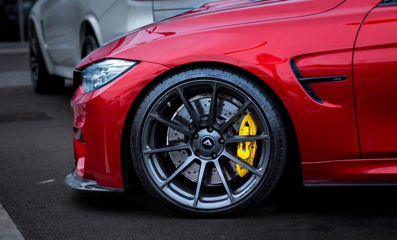 e93是什么车e93是哪一代m3.e92 m3是哪年的车