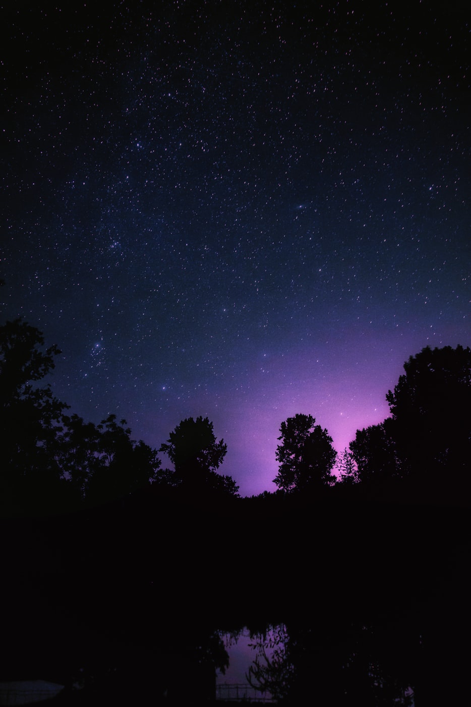 “内蒙古有哪些适合晚上看星空的好地方？” 内蒙古晚上能看到银河吗？