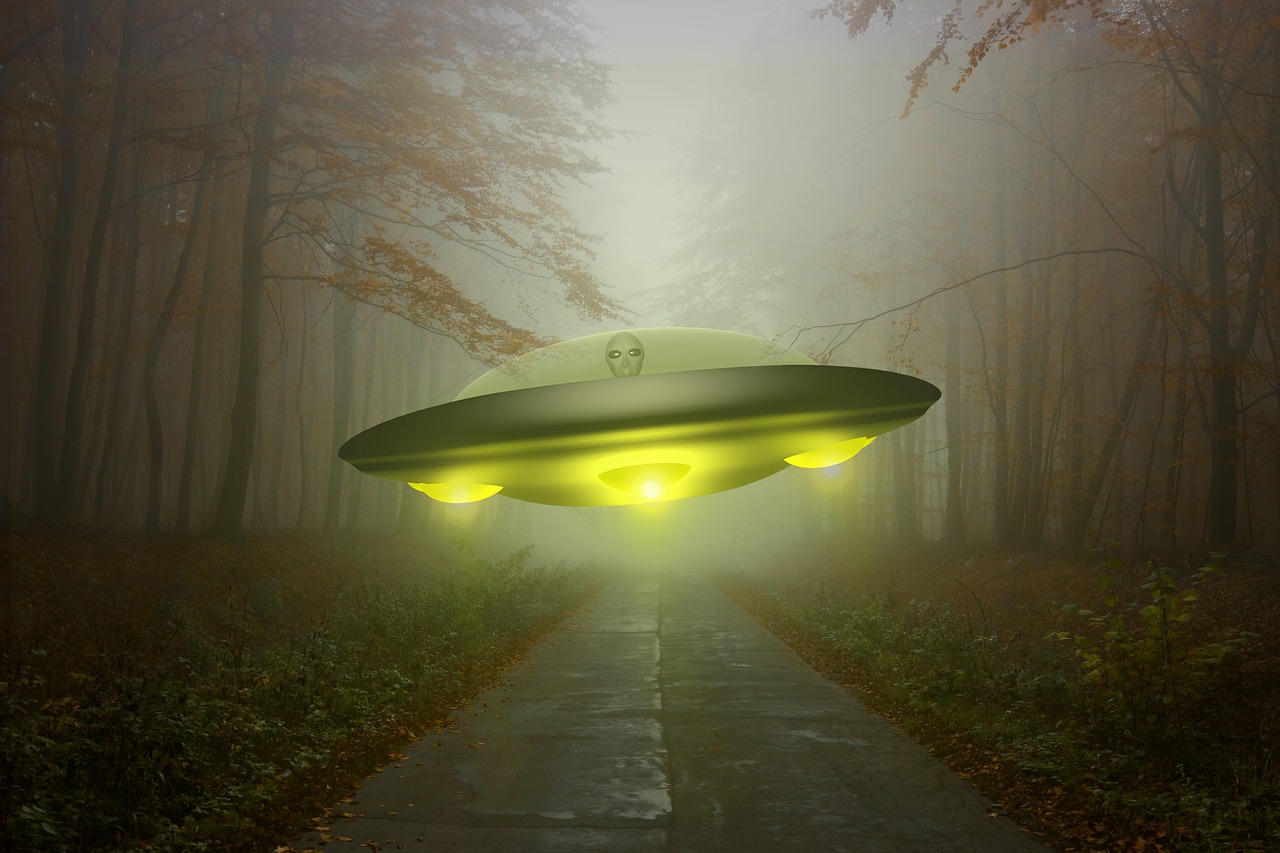UFO的密秘︰(ufo现象神秘未解之谜)